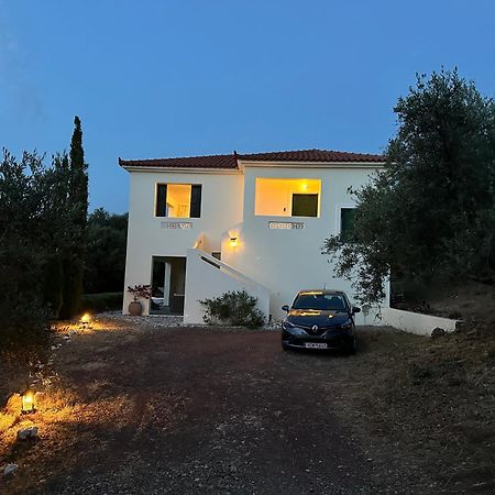 Willa Kyparissia De Wandelboom Vrises  Zewnętrze zdjęcie